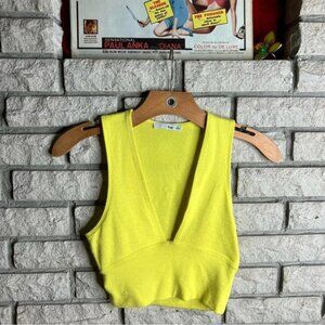 Aritzia Wilfred Free Knit Crop Top